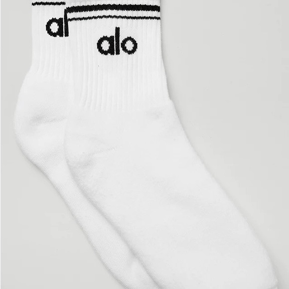 ALO Yoga Underwear & Socks Nwt Alo Half Crew Throwback Socks